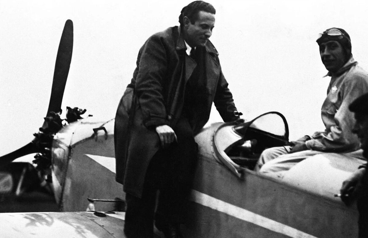 F57485 8eddf47e37474a4c9b03790601ff9f8bmv2 3